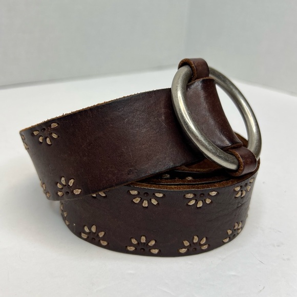 Aeropostale Womens Brown Leather Cinch Belt-40” long x 1.5” tall Sz Medium Super - Picture 2 of 7